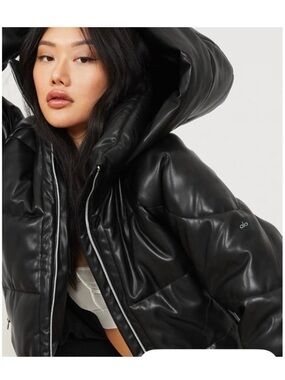 Alo Yoga Faux Leather Boss Puffer Jacket Black Medium NWOT